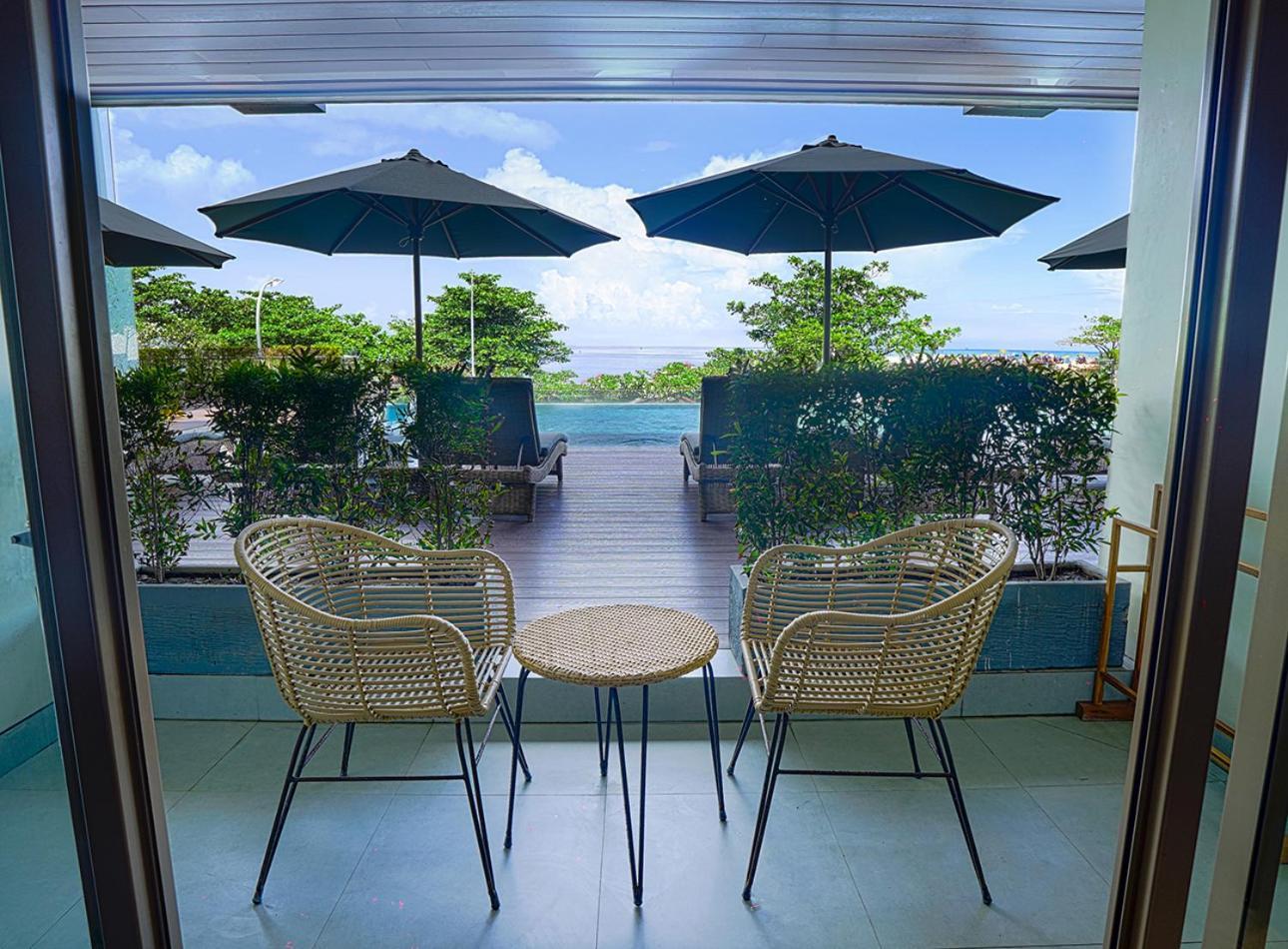 Platinum Hotel Jimbaran Beach Bali Exteriör bild